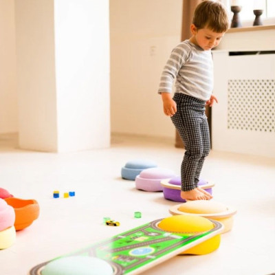 BaaVi bârnă de echilibru cu autocolant Aeroport