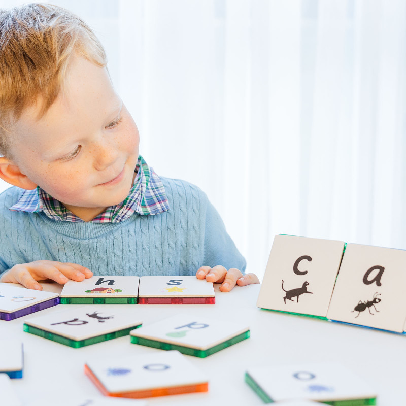 Cărți magnetice litere mici 40 buc