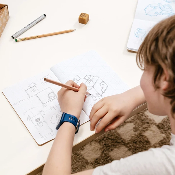 Makedo Jurnal pentru desenarea proiectelor Makedo Jurnal pentru desenarea proiectelor